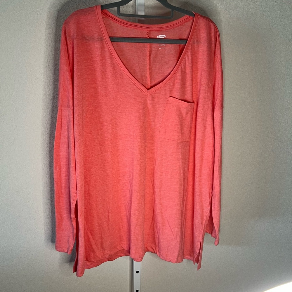 NWOT Old Navy Boyfriend Fit LS Coral Tunic